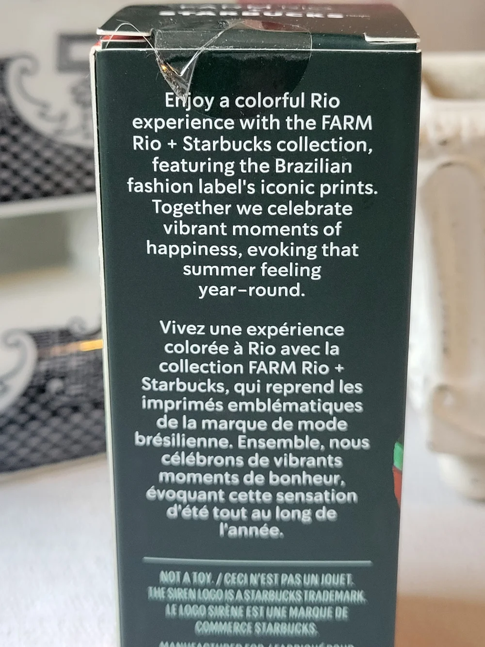 STARBUCKS x FARM RIO Mini Floral Cold Cup Key Chain